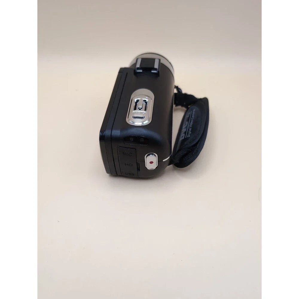 5K Ultra HD UHD DV Handheld Camcorder 18x Optical Zoom 3.0in LCD WiFi SD Card
